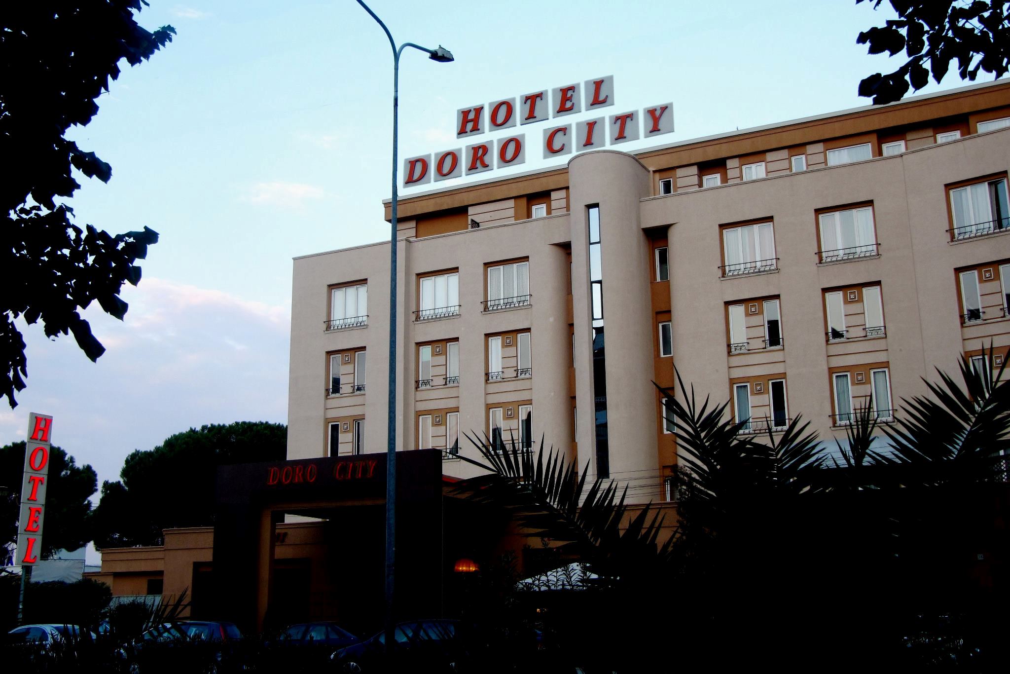 Hotel Doro City - 1