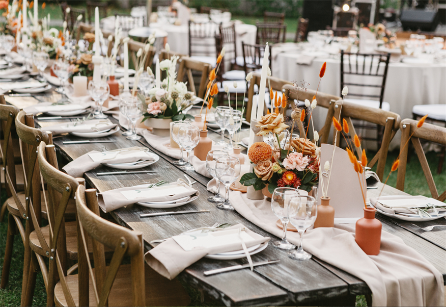 How to Nail Your Fall Wedding Décor